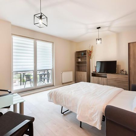 Ursus Pleasant Apartment Warszawa Exteriör bild