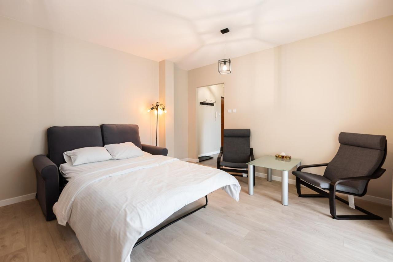 Ursus Pleasant Apartment Warszawa Exteriör bild